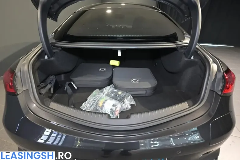 Mercedes-Benz CLE 300 (Clasa CLE) din 2024 cu 13.400 km - oferta MER221000 - foto 15