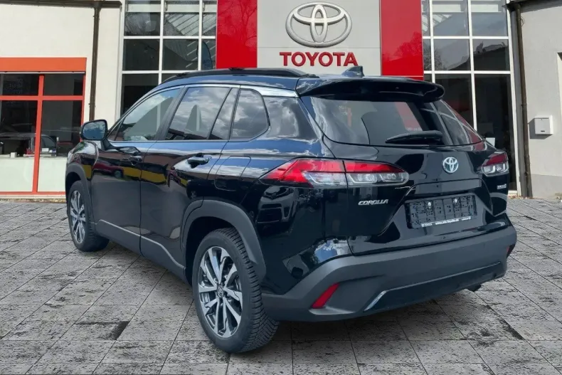 Toyota Corolla Cross din 2022 cu 44.307 km - oferta TOY221002 - foto 3