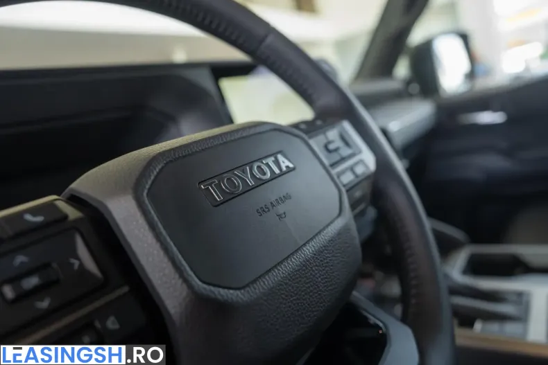 Toyota Land Cruiser din 2025 cu 6.768 km - oferta TOY221003 - foto 23