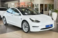 Tesla Model 3 din 2022 cu 51.170 km - oferta TES221006 - foto 1