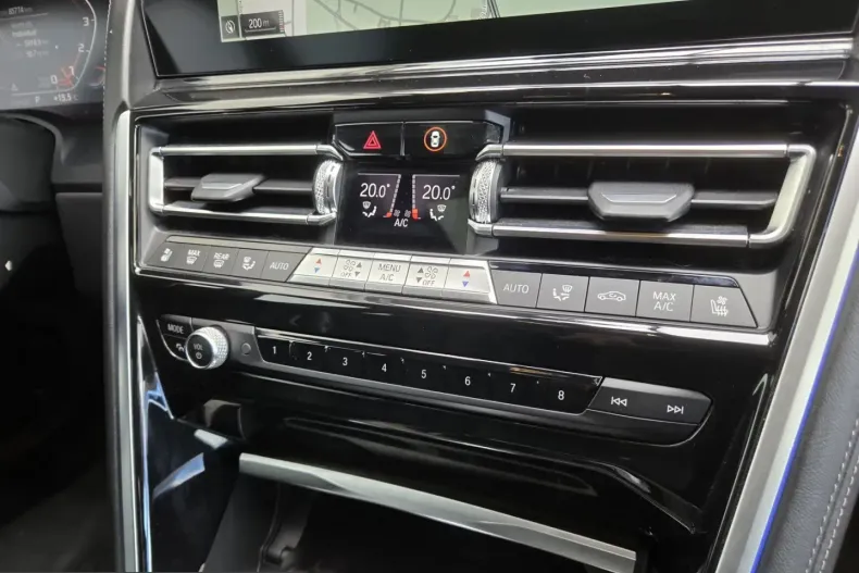 BMW M850 (Seria 8) din 2021 cu 85.800 km - oferta BMW221014 - foto 35