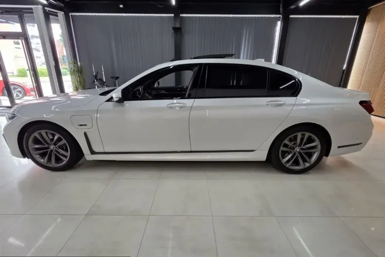 BMW 745 (Seria 7) din 2022 cu 45.000 km - oferta BMW221015 - foto 7