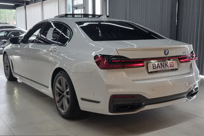 BMW 745 (Seria 7) din 2022 cu 45.000 km - oferta BMW221015 - foto 9