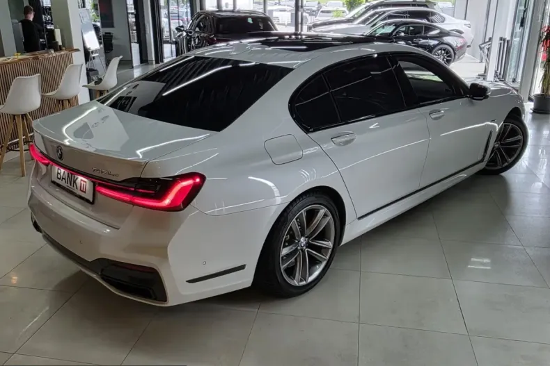 BMW 745 (Seria 7) din 2022 cu 45.000 km - oferta BMW221015 - foto 12