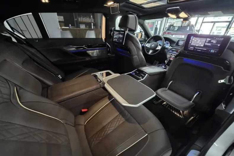 BMW 745 (Seria 7) din 2022 cu 45.000 km - oferta BMW221015 - foto 17