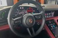 Porsche Taycan din 2022 cu 2.500 km - oferta POR221020 - foto 9