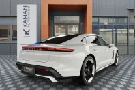 Porsche Taycan din 2022 cu 2.500 km - oferta POR221020 - foto 25