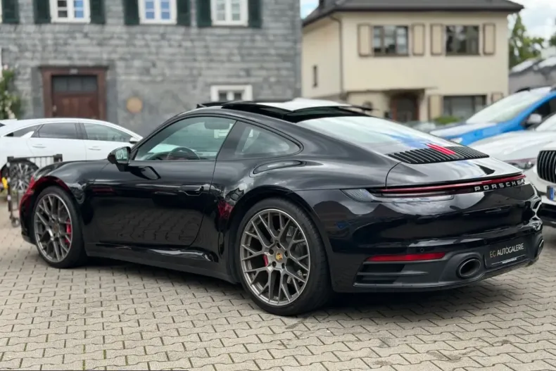 Porsche 992 din 2022 cu 33.800 km - oferta POR221021 - foto 12