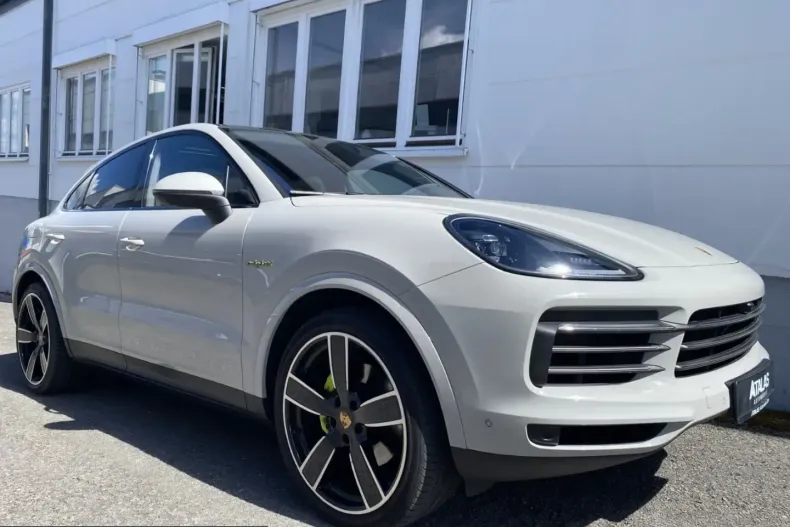 Porsche Cayenne din 2022 cu 69.900 km - oferta POR221022 - foto 2