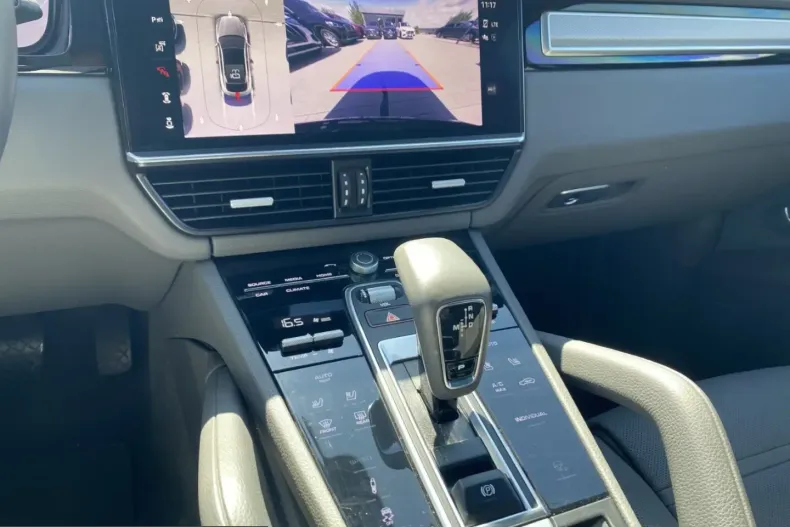 Porsche Cayenne din 2022 cu 69.900 km - oferta POR221022 - foto 12