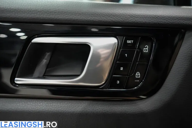 Porsche Cayenne din 2021 cu 69.952 km - oferta POR221026 - foto 23