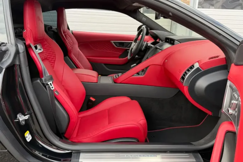 Jaguar F-Type din 2022 cu 40.000 km - oferta JAG221039 - foto 16