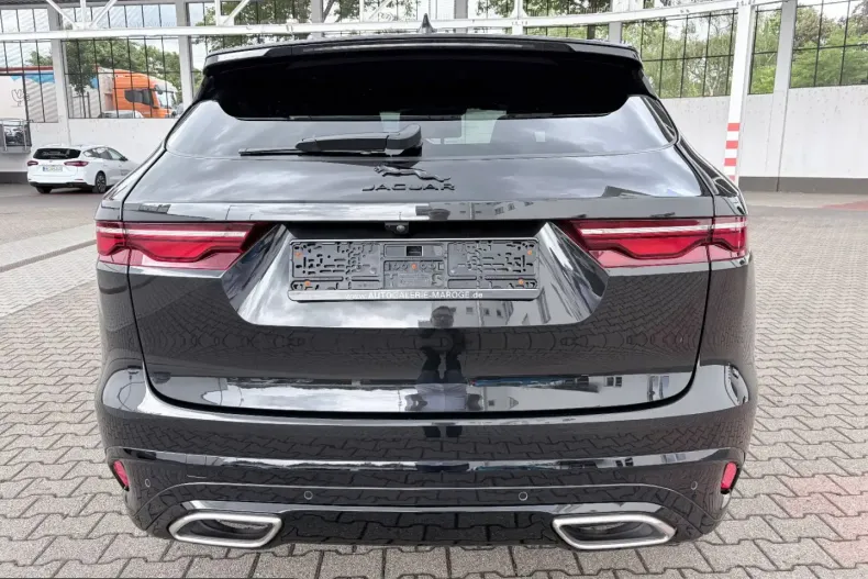 Jaguar F-Pace din 2024 cu 32.200 km - oferta JAG221042 - foto 6