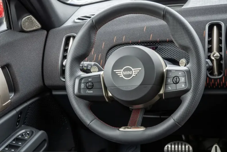 MINI John Cooper Works Countryman din 2025 cu 16.280 km - oferta MIN221047 - foto 9