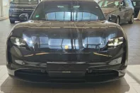 Porsche Taycan din 2023 cu 18.306 km - oferta POR221048 - foto 4