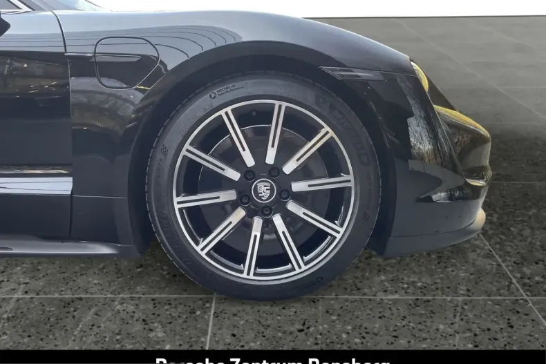 Porsche Taycan din 2022 cu 45.200 km - oferta POR221049 - foto 11