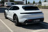 Porsche Taycan din 2022 cu 29.000 km - oferta POR221050 - foto 4