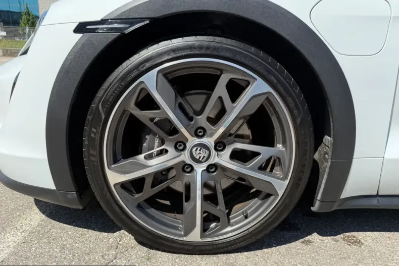Porsche Taycan din 2022 cu 29.000 km - oferta POR221050 - foto 11