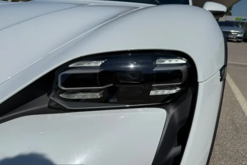 Porsche Taycan din 2022 cu 29.000 km - oferta POR221050 - foto 30