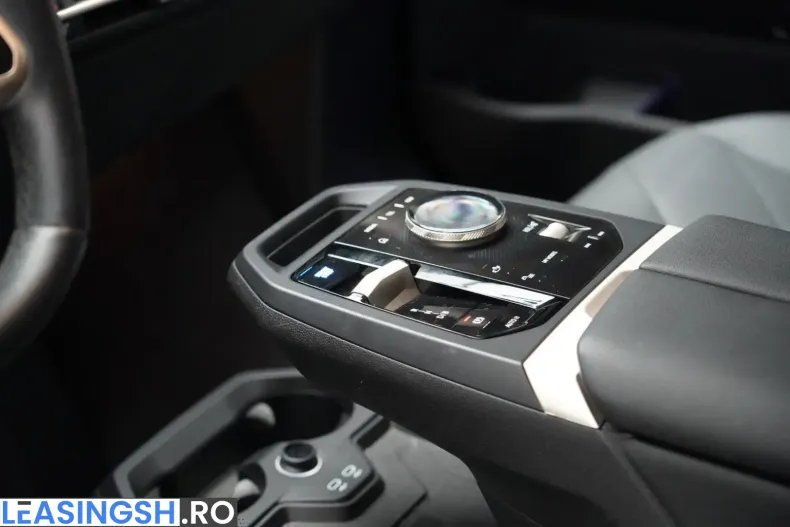 BMW iX din 2024 cu 32.500 km - oferta BMW221056 - foto 18