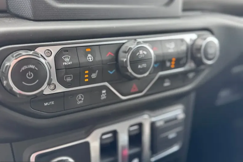 Jeep Wrangler din 2022 cu 25.798 km - oferta JEE221059 - foto 8