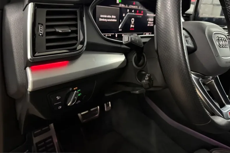 Audi SQ5 din 2022 cu 45.000 km - oferta AUD221060 - foto 23
