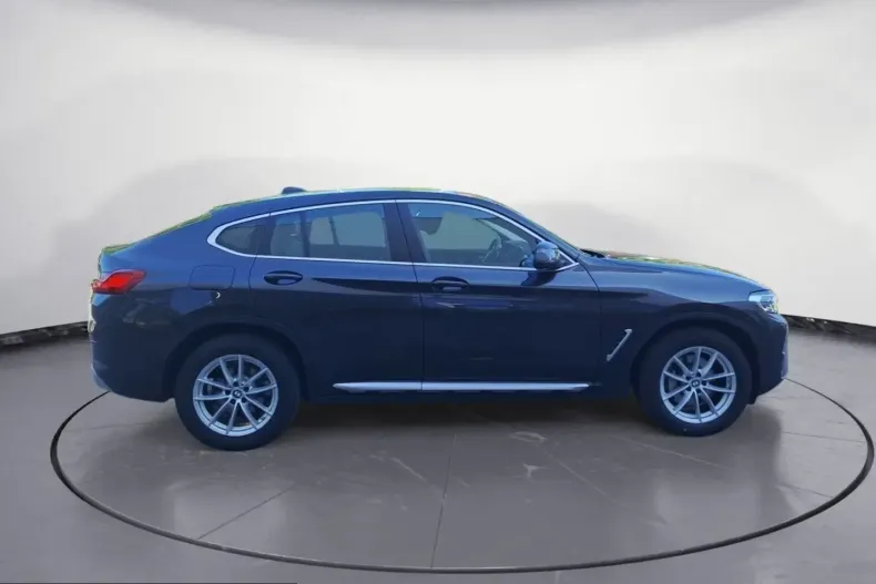 BMW X4 (Seria X) din 2025 cu 14.986 km - oferta BMW221065 - foto 5