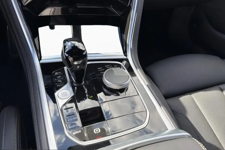 BMW M850 (Seria 8) din 2025 cu 24.944 km - oferta BMW221069 - foto 10