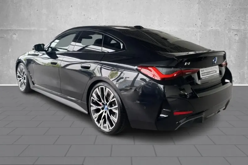 BMW i4 (Seria 4) din 2023 cu 66.003 km - oferta BMW221077 - foto 5