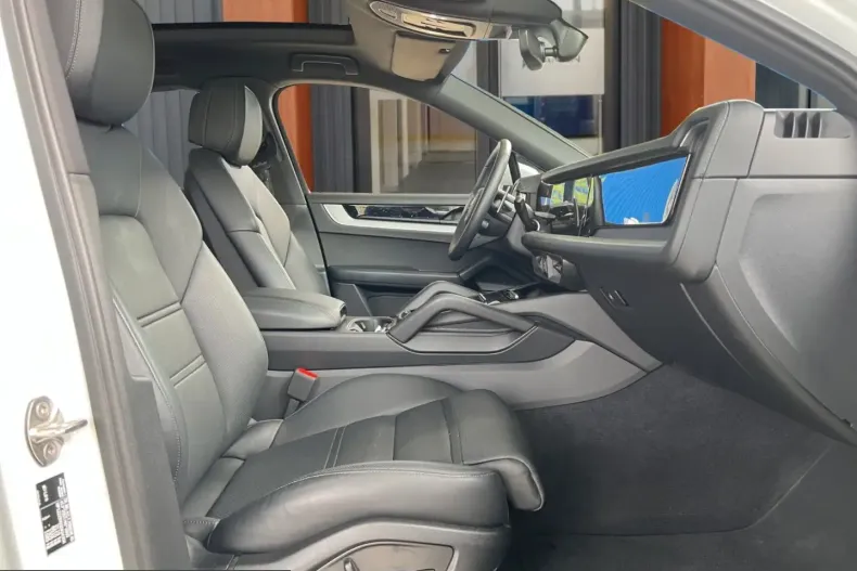Porsche Cayenne din 2024 cu 39.900 km - oferta POR221078 - foto 5