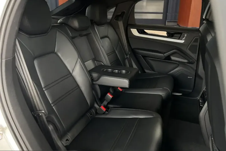 Porsche Cayenne din 2024 cu 39.900 km - oferta POR221078 - foto 20