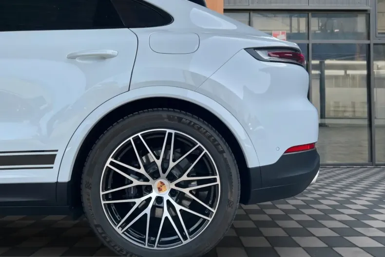 Porsche Cayenne din 2024 cu 39.900 km - oferta POR221078 - foto 29