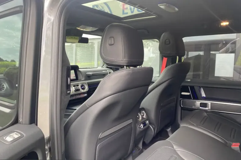 Mercedes-Benz G 450 (Clasa G) din 2024 cu 10.450 km - oferta MER221079 - foto 9
