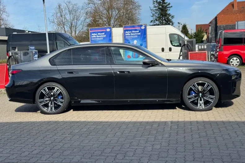 BMW 740 (Seria 7) din 2023 cu 99.898 km - oferta BMW221085 - foto 4