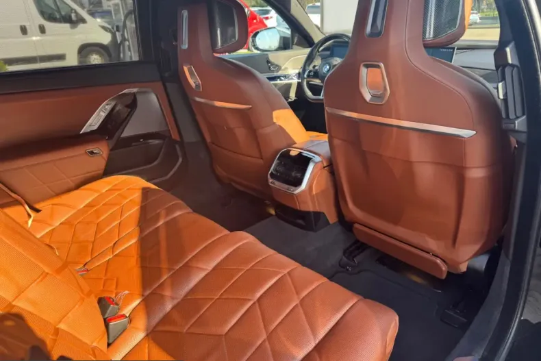 BMW 740 (Seria 7) din 2023 cu 99.898 km - oferta BMW221085 - foto 20
