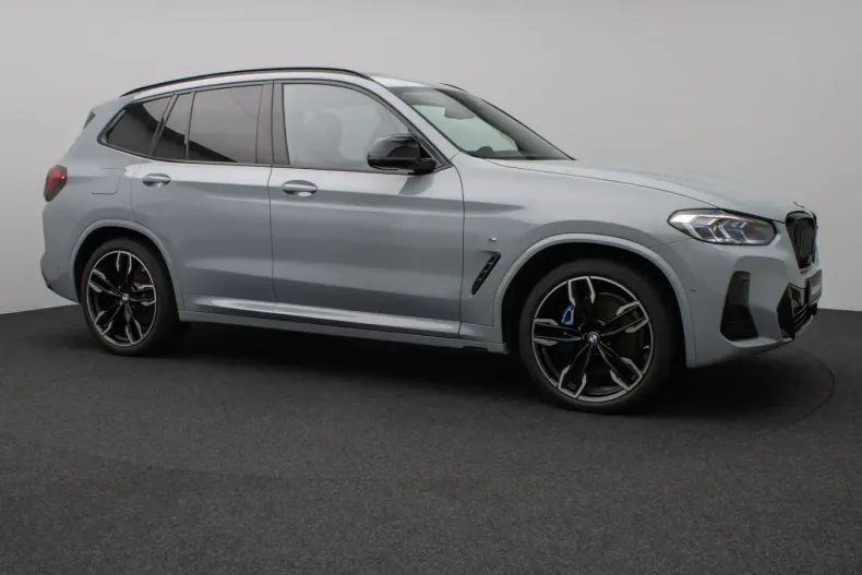 BMW X3 (Seria X) din 2023 cu 72.987 km - oferta BMW221087 - foto 3