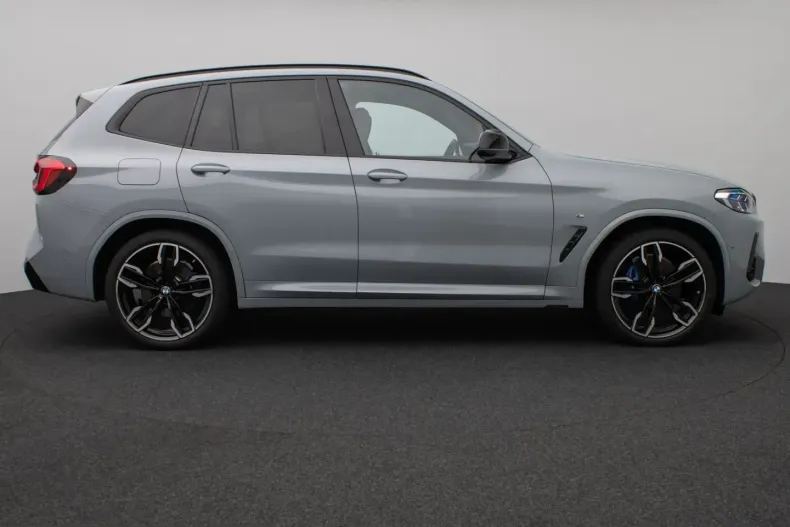 BMW X3 (Seria X) din 2023 cu 72.987 km - oferta BMW221087 - foto 4