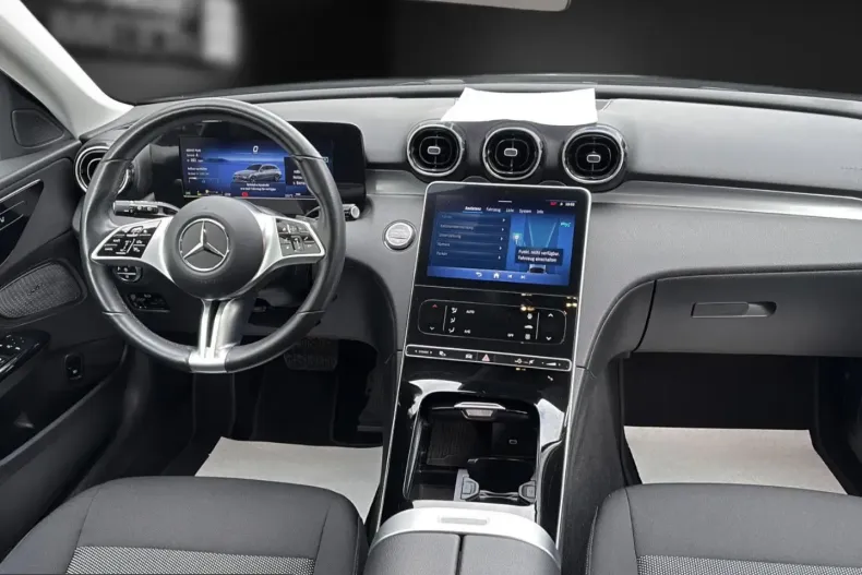 Mercedes-Benz C 200 (Clasa C) din 2023 cu 56.450 km - oferta MER221096 - foto 17