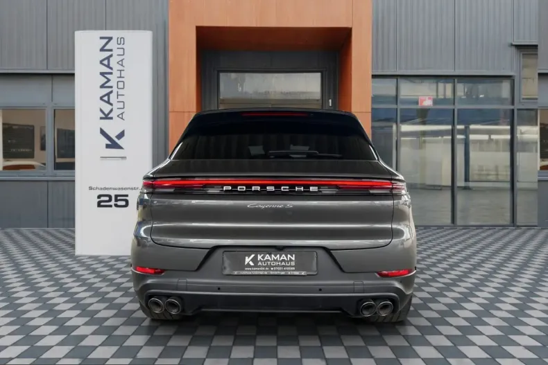 Porsche Cayenne din 2024 cu 64.500 km - oferta POR221097 - foto 26