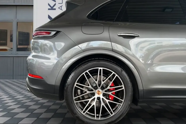 Porsche Cayenne din 2024 cu 64.500 km - oferta POR221097 - foto 30