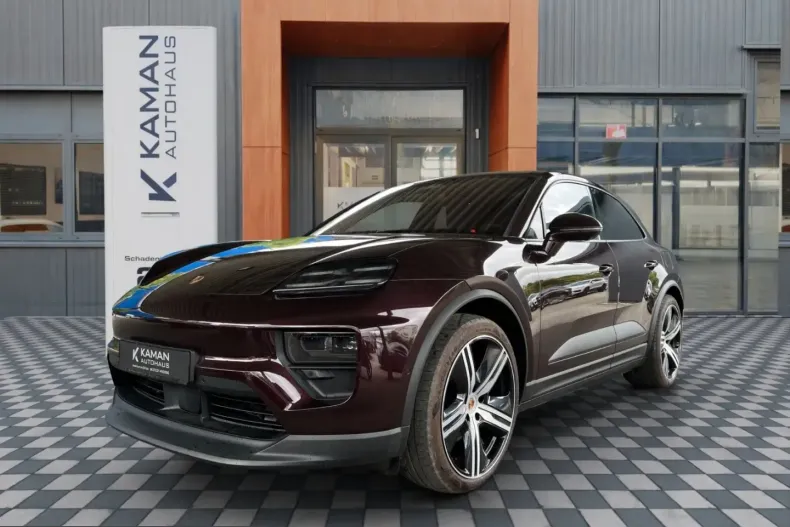 Porsche Macan din 2024 cu 4.900 km - oferta POR221100 - foto 1