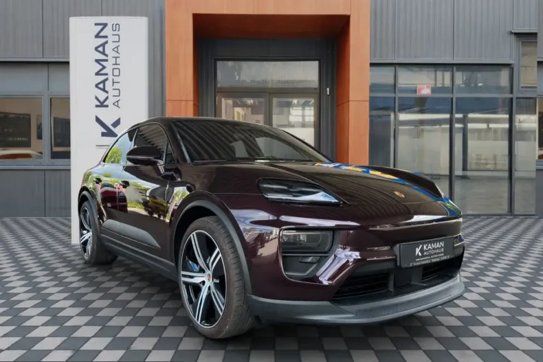 Porsche Macan din 2024 cu 4.900 km - oferta POR221100 - foto 3