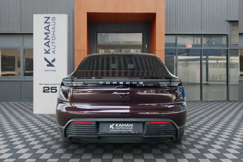 Porsche Macan din 2024 cu 4.900 km - oferta POR221100 - foto 26