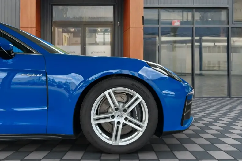 Porsche Panamera din 2024 cu 2.600 km - oferta POR221101 - foto 28
