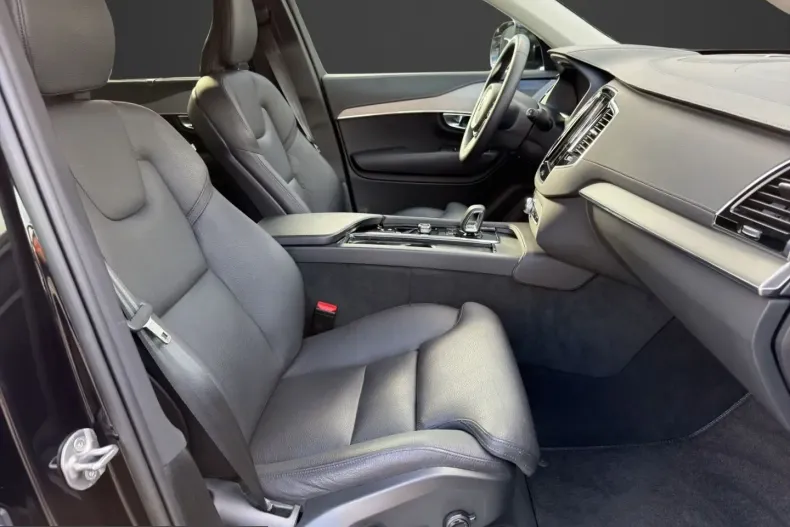 Volvo XC90 din 2023 cu 71.500 km - oferta VOL221103 - foto 17