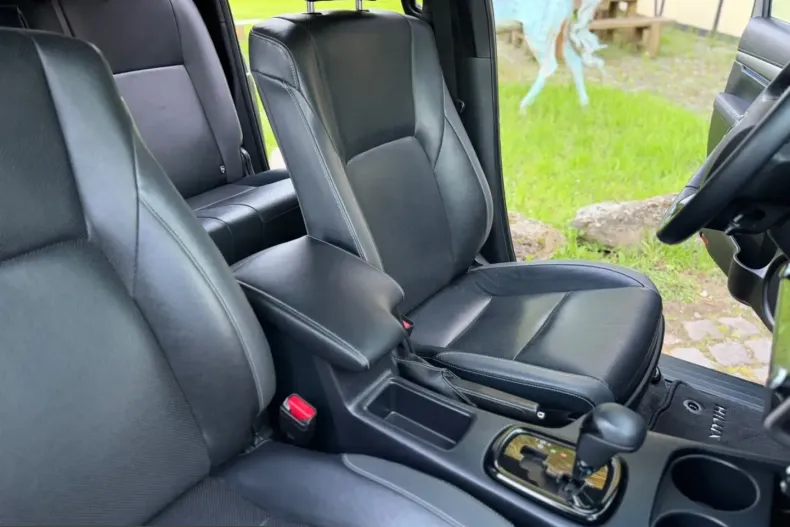 Toyota Hilux din 2023 cu 31.385 km - oferta TOY221105 - foto 15