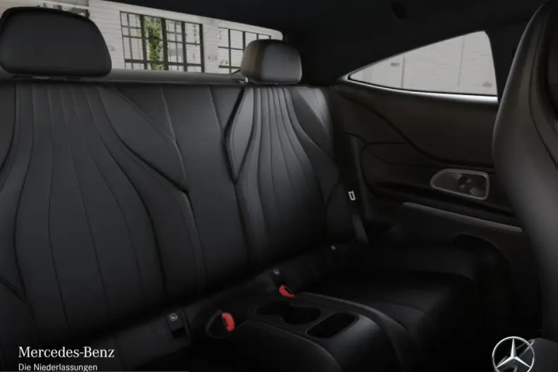 Mercedes-Benz CLE 300 (Clasa CLE) din 2025 cu 17.221 km - oferta MER221110 - foto 13