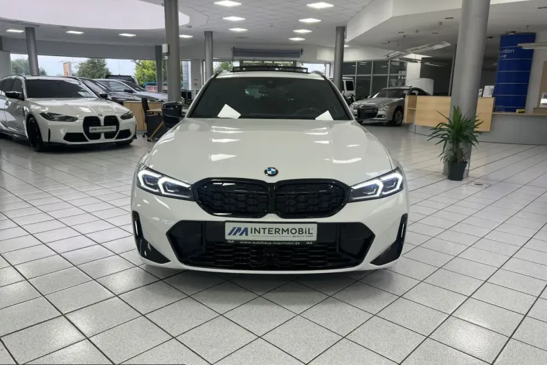 BMW M340d (Seria 3) din 2025 cu 3.700 km - oferta BMW221113 - foto 2