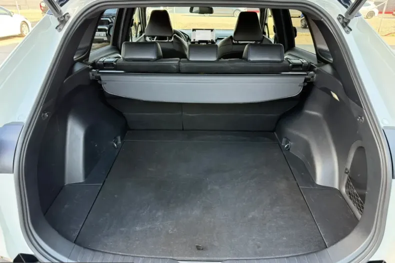 Toyota RAV4 din 2022 cu 65.790 km - oferta TOY221118 - foto 12
