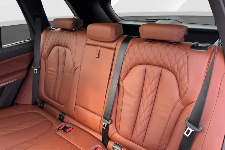 BMW X5 (Seria X) din 2025 cu 14.879 km - oferta BMW221119 - foto 14